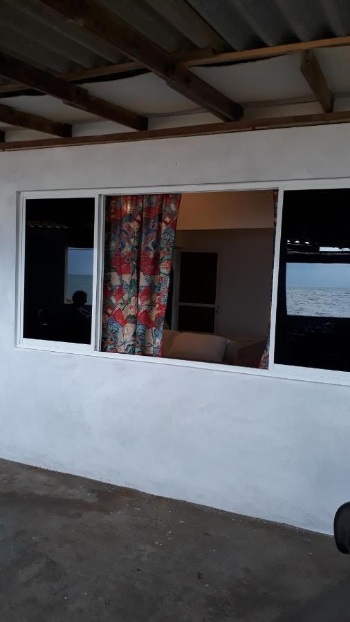 Anicia Beach House Negombo Exteriör bild